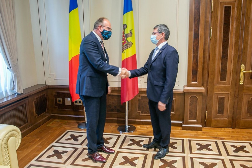 Igor Grosu a avut o întrevedere cu ambasadorul României la Chișinău, Daniel Ioniță
